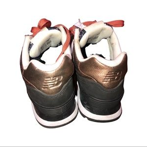 Balance 574 Bronze Metallic Trainers 